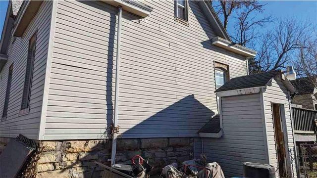 224 S Missouri Street, Liberty, MO 64068