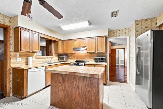 309 DEVONSHIRE Lane, Orange Park, FL 32073