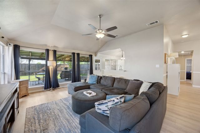 7209 Montego Drive, Rowlett, TX 75089