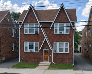 435 Kerrigan Blvd, Newark City, NJ 07106