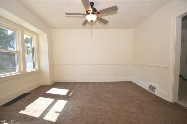 928 Delia Avenue, Akron, OH 44320