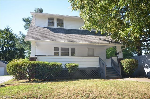928 Delia Avenue, Akron, OH 44320