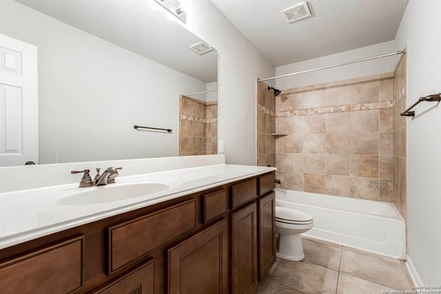 23702 Misty Peak, San Antonio, TX 78258