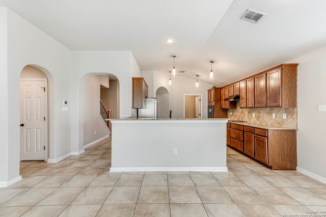 23702 Misty Peak, San Antonio, TX 78258