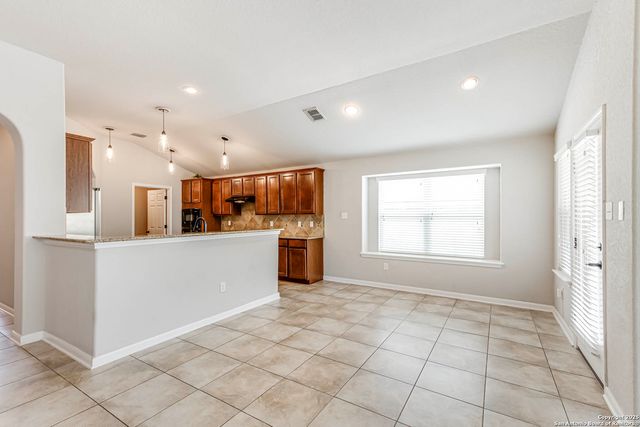 23702 Misty Peak, San Antonio, TX 78258