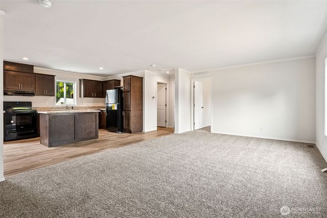 205 E 7th Street E, Bucoda, WA 98530