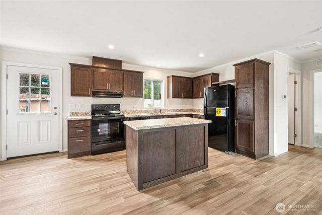 205 E 7th Street E, Bucoda, WA 98530