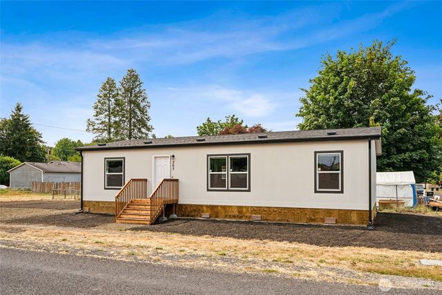 205 E 7th Street E, Bucoda, WA 98530