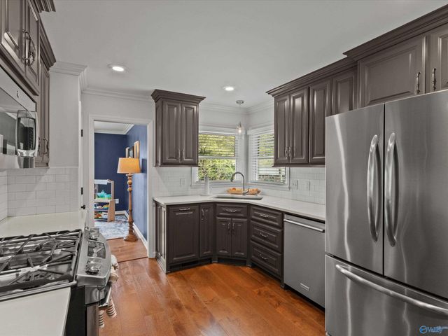 7807 Valley Bend Drive, Huntsville, AL 35802