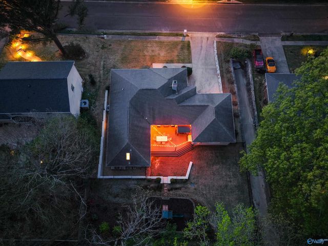 7807 Valley Bend Drive, Huntsville, AL 35802