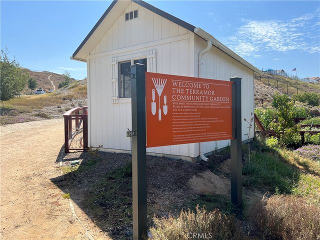 24848 Rockston, Corona, CA 92883