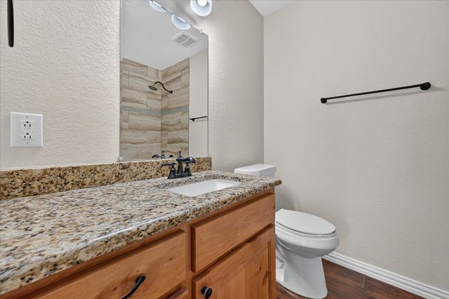 521 E Glendale Street, Crowley, TX 76036