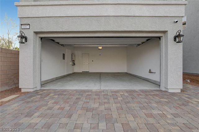 6007 Whitmire Avenue, Las Vegas, NV 89139