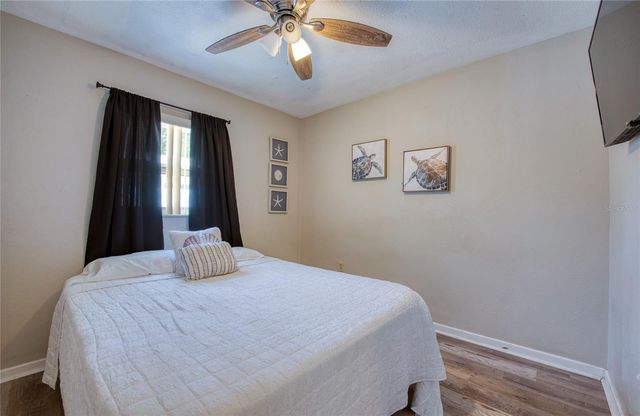 5213 97TH WAY N, St Petersburg, FL 33708
