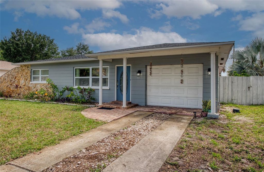 5213 97TH WAY N, St Petersburg, FL 33708