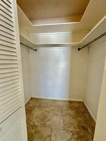 9099 108TH AVENUE, Seminole, FL 33777