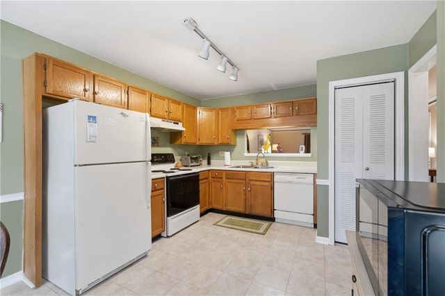 675 Coventry Township Lane, Marietta, GA 30062