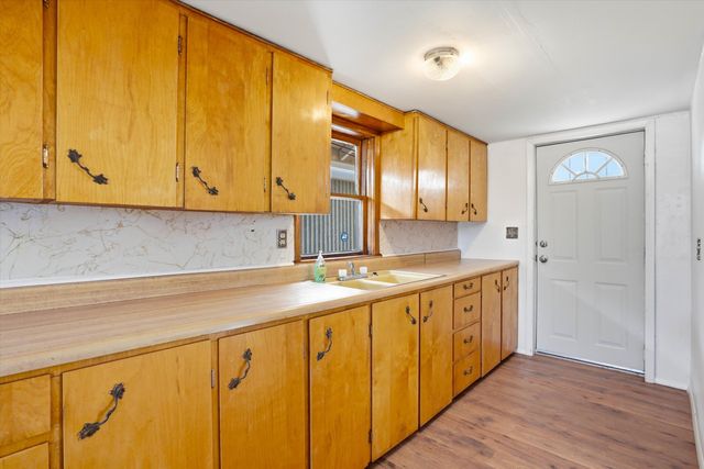 408 N Ross Avenue, Mountainair, NM 87036