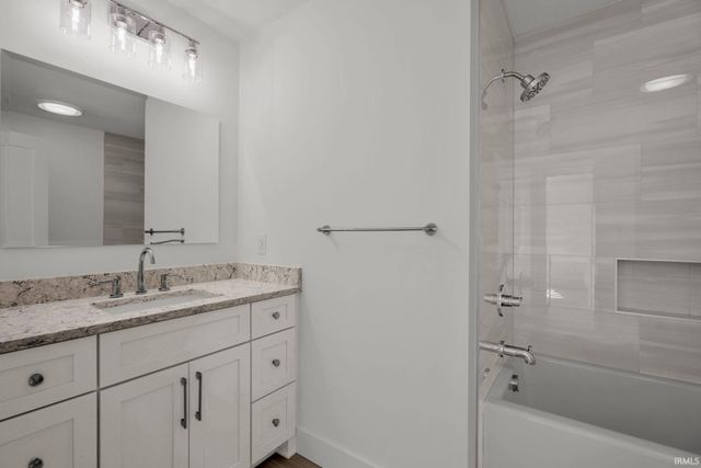 2405 E Queens Way Drive, Bloomington, IN 47401