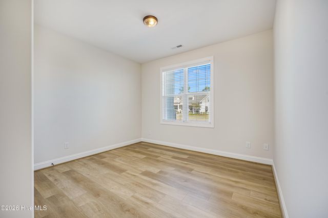 5309 Barcroft Lake Drive, Leland, NC 28451