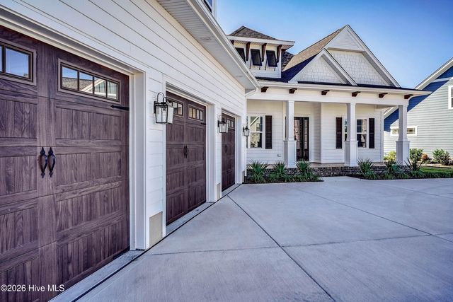 5309 Barcroft Lake Drive, Leland, NC 28451