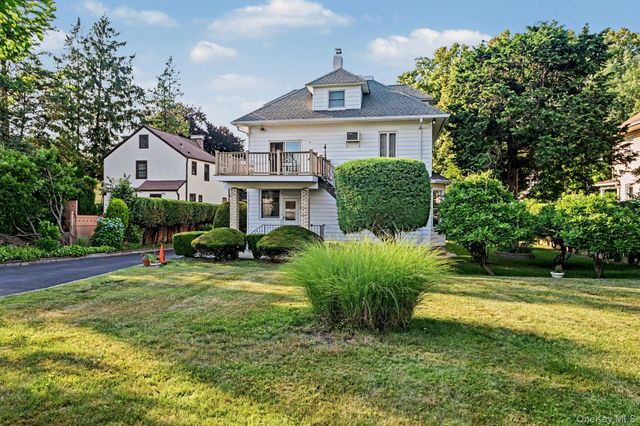242 Mayflower Avenue 1st floor, New Rochelle, NY 10801