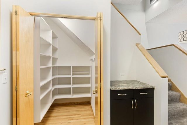 600 N 2nd Street 120, Minneapolis, MN 55401