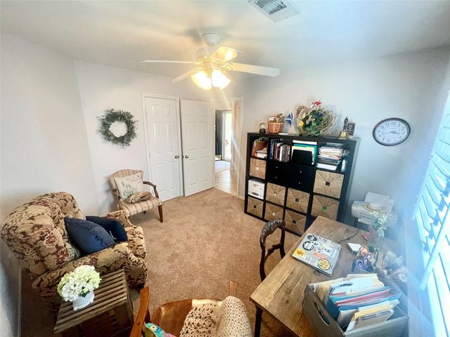 30 Steep Trail Place, Conroe, TX 77385