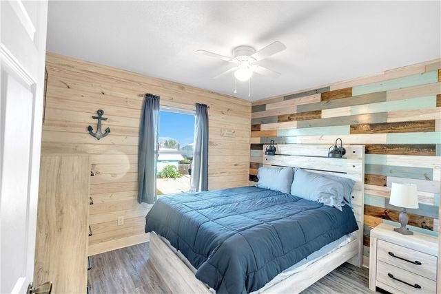 403 S 10th St 5, Port Aransas, TX 78373