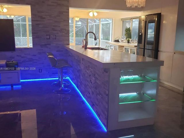 412 NW 72nd St 0, Boca Raton, FL 33487