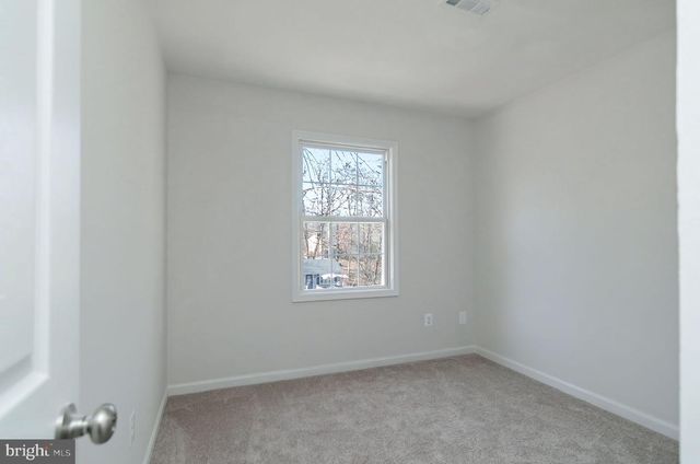 10 ROSEWOOD ST, Fredericksburg, VA 22405