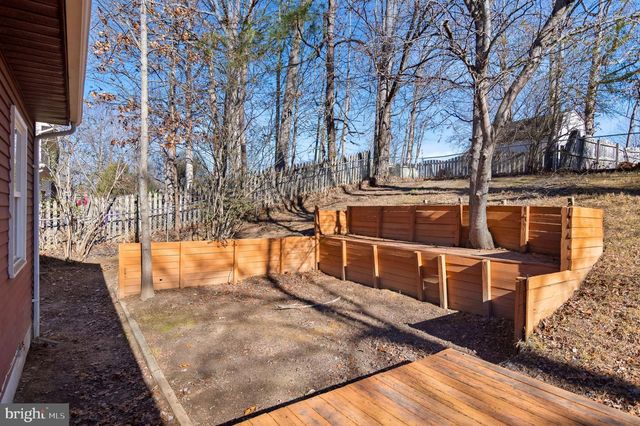 10 ROSEWOOD ST, Fredericksburg, VA 22405