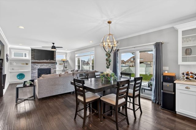 9100 W 97th Place, St. John, IN 46373