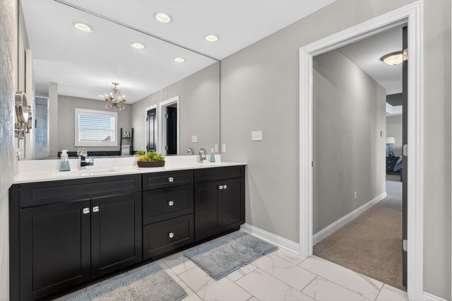 9100 W 97th Place, St. John, IN 46373