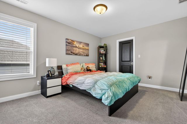 9100 W 97th Place, St. John, IN 46373