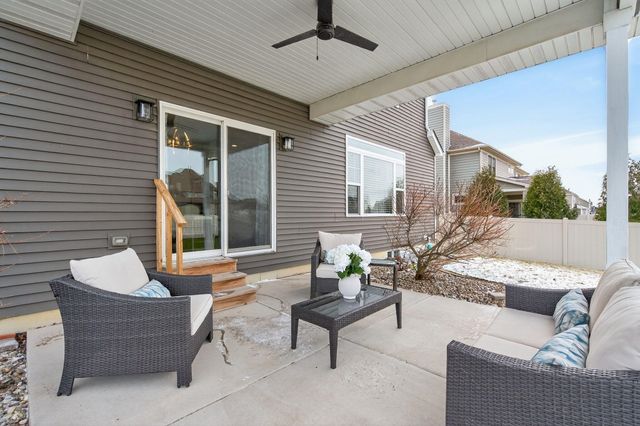 9100 W 97th Place, St. John, IN 46373