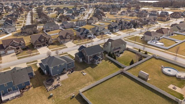 9100 W 97th Place, St. John, IN 46373