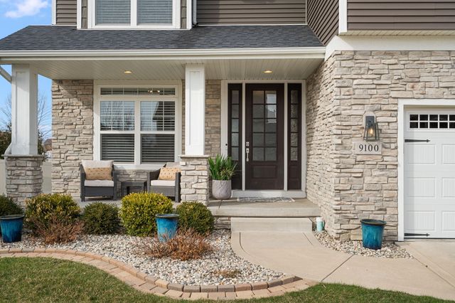 9100 W 97th Place, St. John, IN 46373