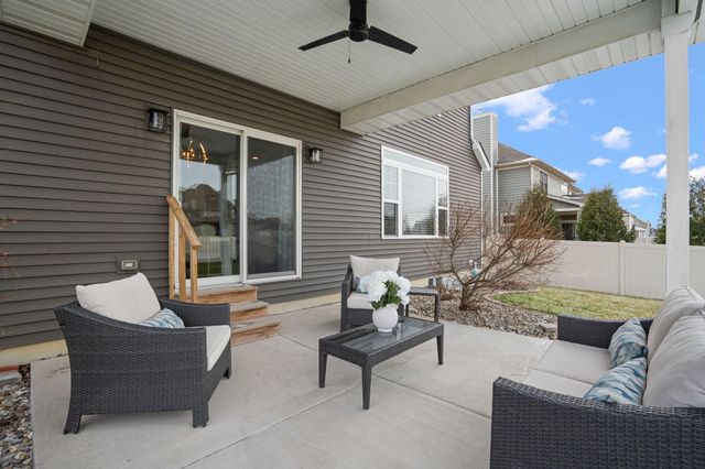 9100 W 97th Place, St. John, IN 46373