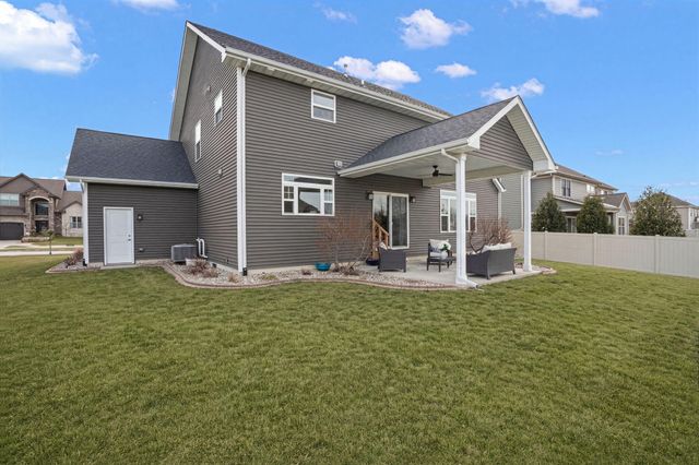 9100 W 97th Place, St. John, IN 46373