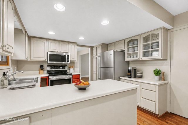 1365 Seminole Drive, Holland, MI 49424