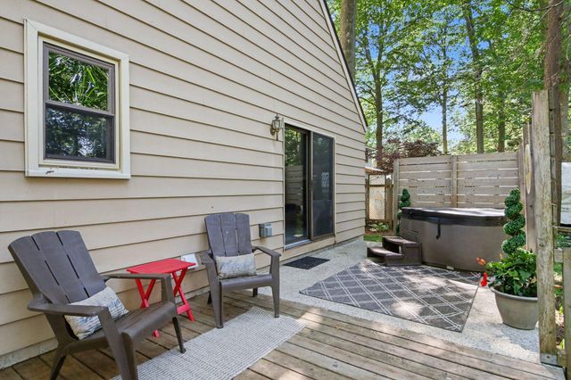 1365 Seminole Drive, Holland, MI 49424