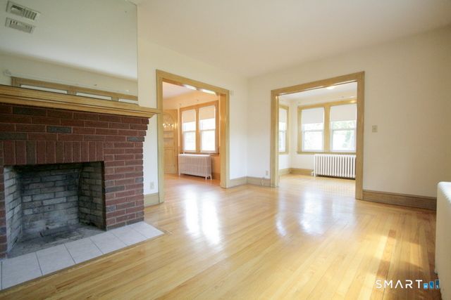 38 Hervey Street, New Haven, CT 06512