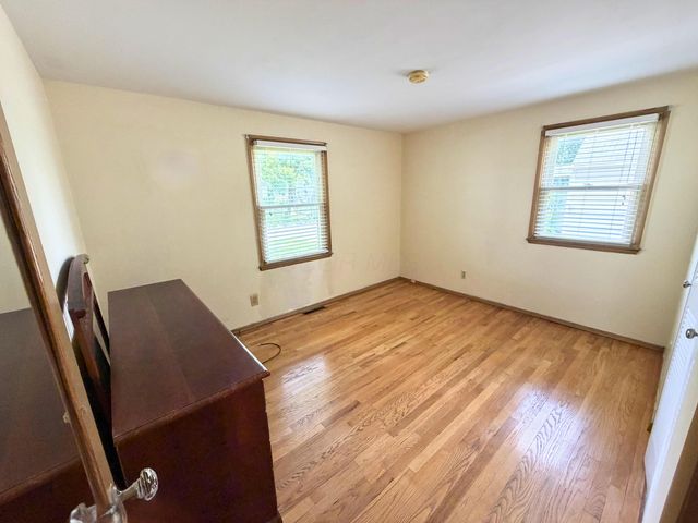 2207 Genessee Avenue, Columbus, OH 43211