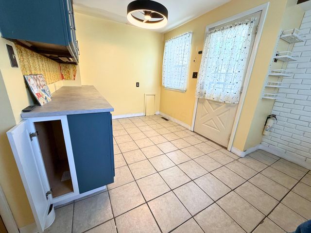 2207 Genessee Avenue, Columbus, OH 43211