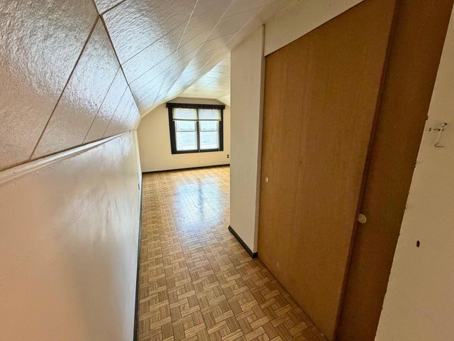 2207 Genessee Avenue, Columbus, OH 43211