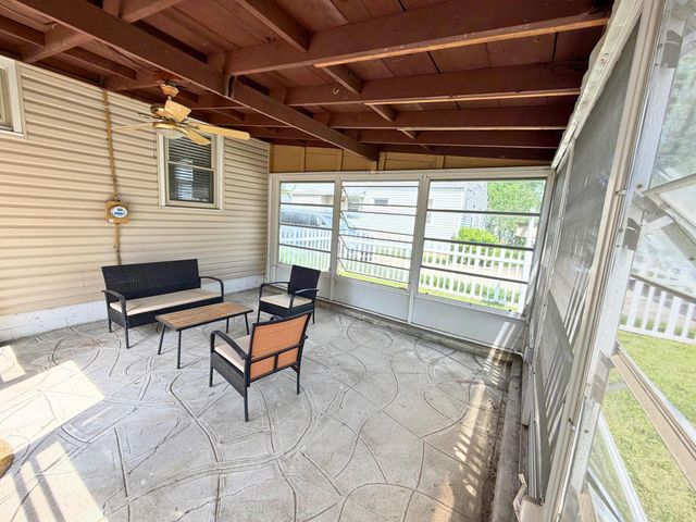 2207 Genessee Avenue, Columbus, OH 43211