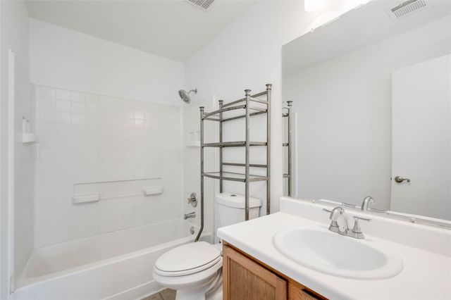 8705 Davis Oaks TRL, Austin, TX 78748