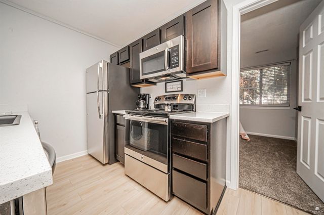 2430 Greenbriar Drive Unit D, Manhattan, KS 66502