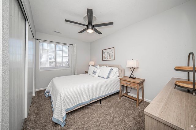 2430 Greenbriar Drive Unit D, Manhattan, KS 66502